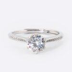 Elegant Round Cut Moissanite Ring – S925 Sterling Silver