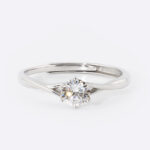 Minimal Curve Moissanite Ring – S925 Sterling Silver