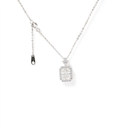 Faye Cushion-Halo Necklace