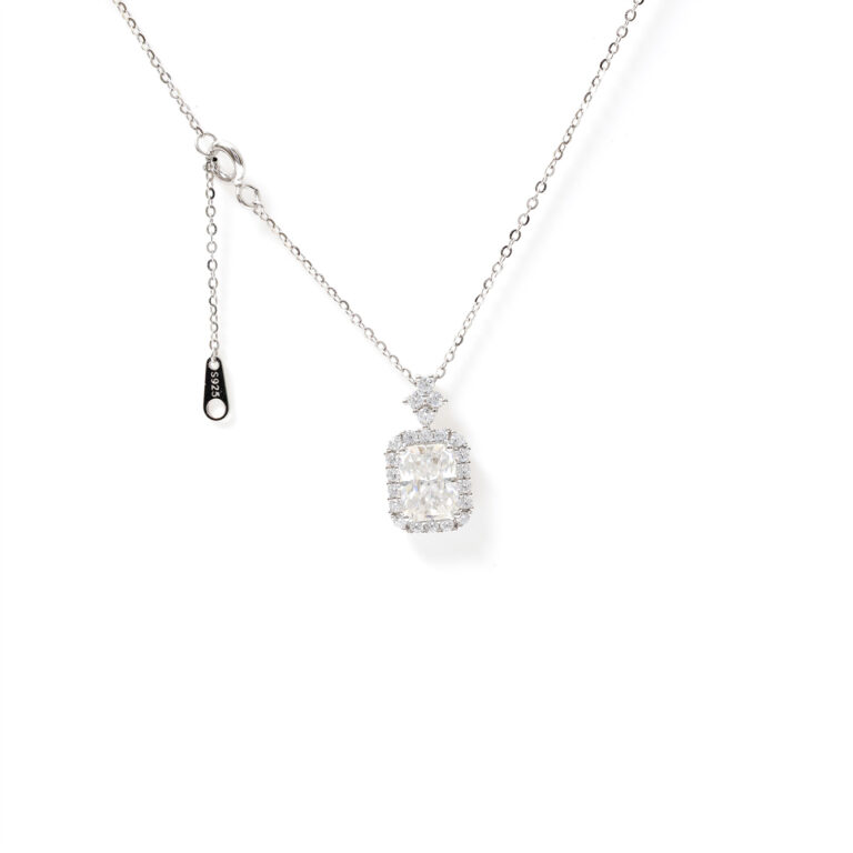Faye Cushion-Halo Necklace