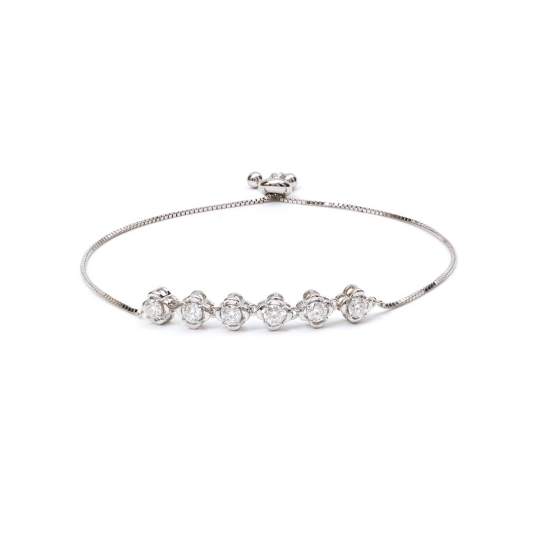 Elodie Heart-Station Bracelet