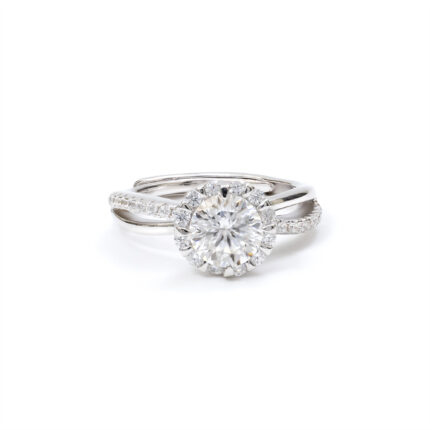 Sienna Halo-Solitaire Ring