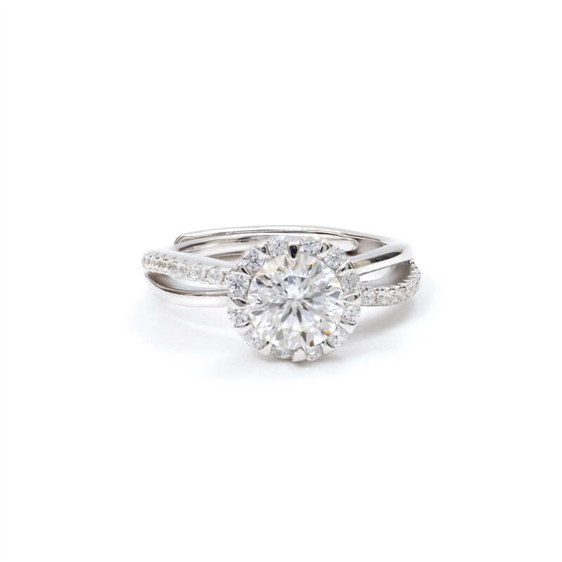 Sienna Halo-Solitaire Ring