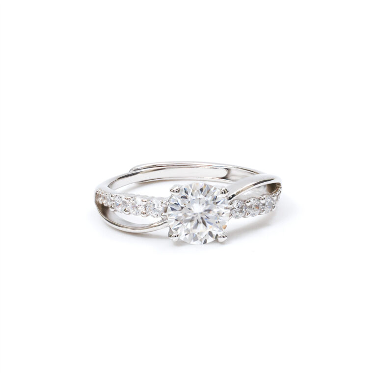 Ember Accent-Solitaire Ring