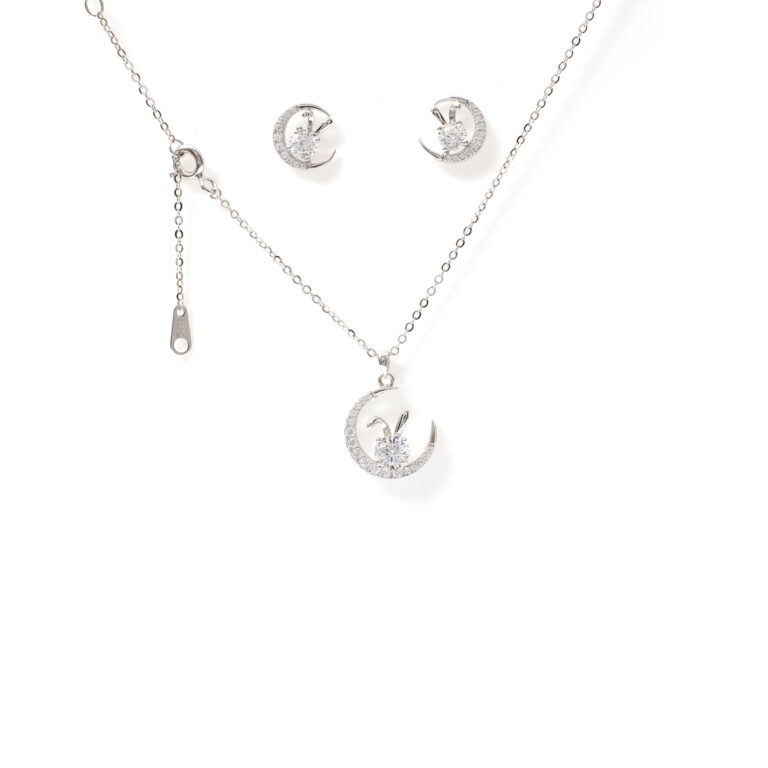 Mara Crescent-Set Necklace