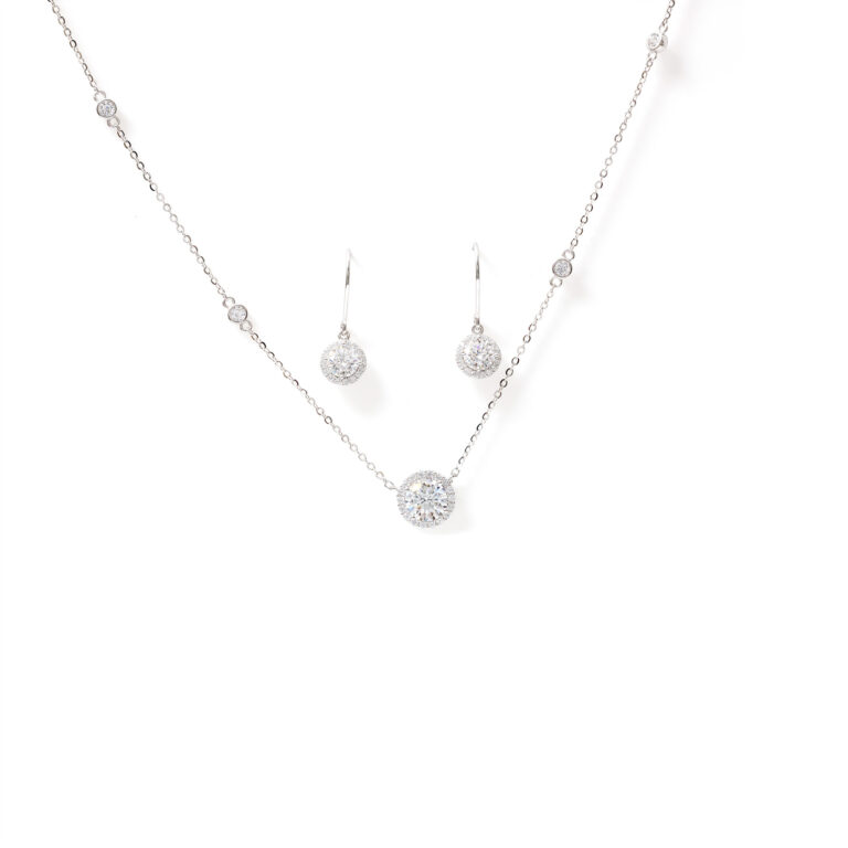 Mira Halo-Set Necklace