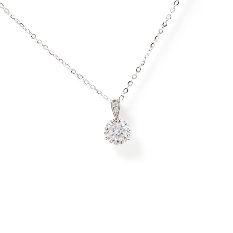 Aster Solitaire Necklace