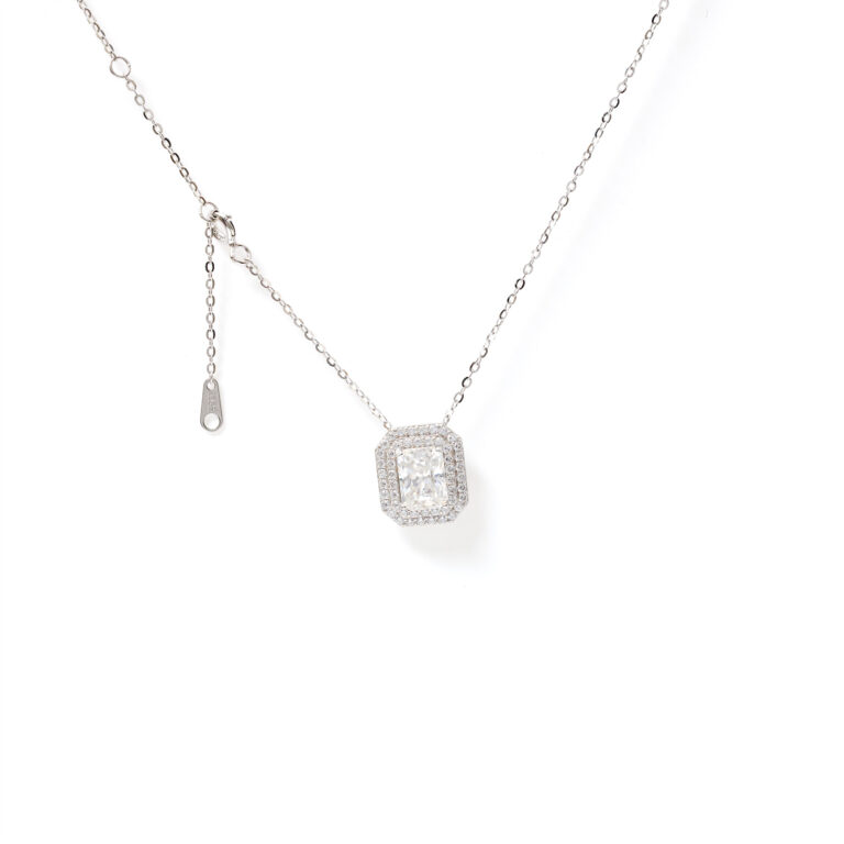 Freya Elongated-Halo Necklace