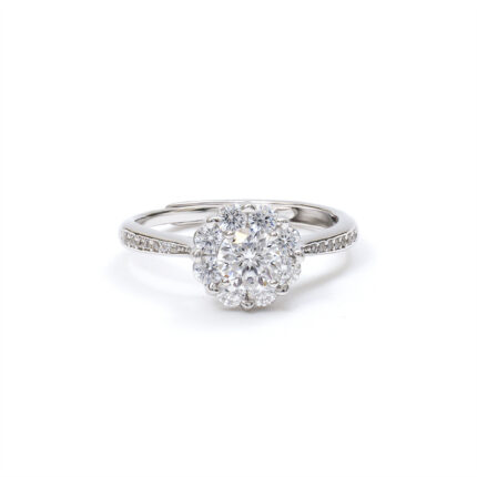 Giselle Cluster-Halo Ring