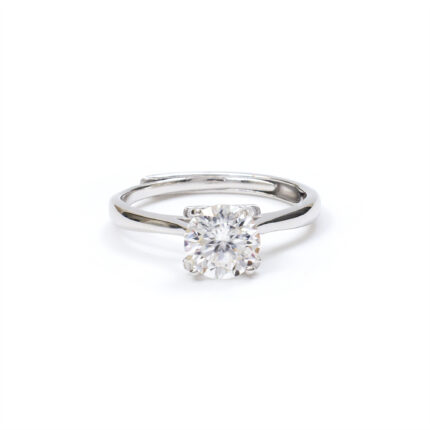 Bella Classic-Solitaire Ring