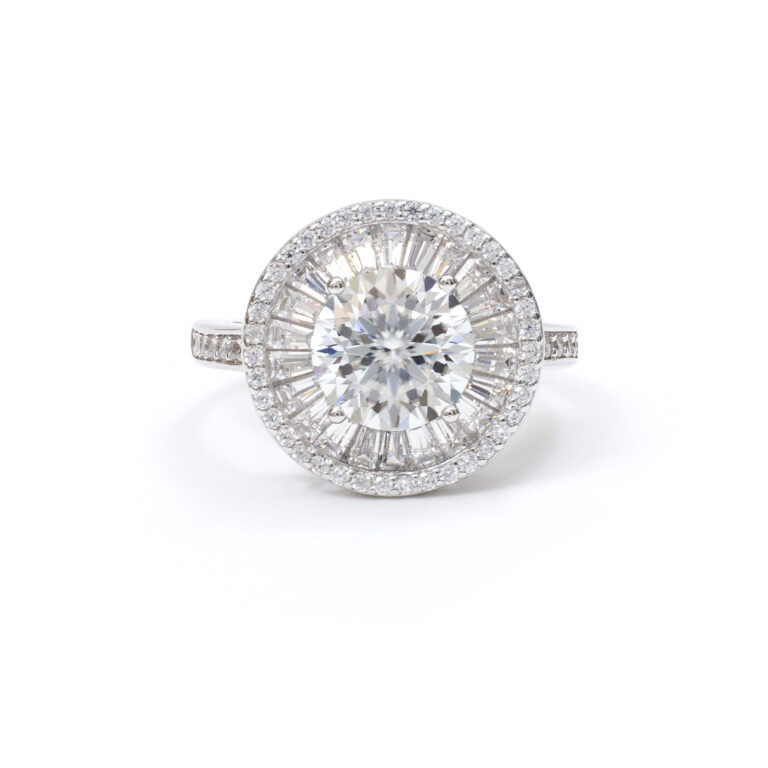 Lyra Baguette-Halo Ring