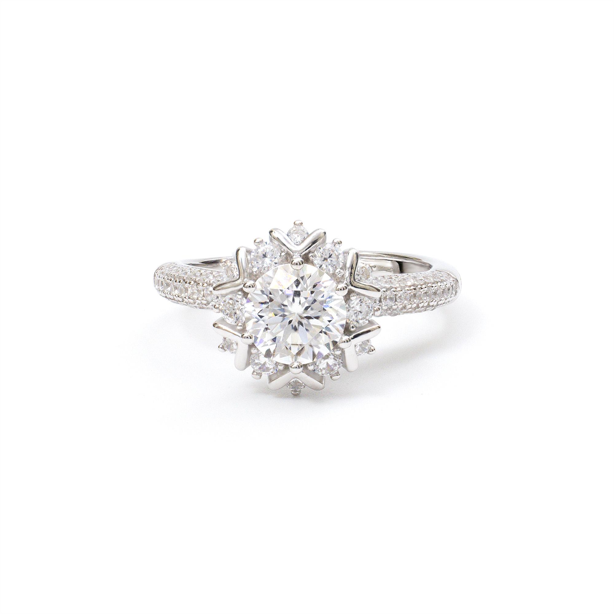 E0370-01 Nala Star-Halo Ring