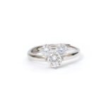 Fiora Trefoil Ring